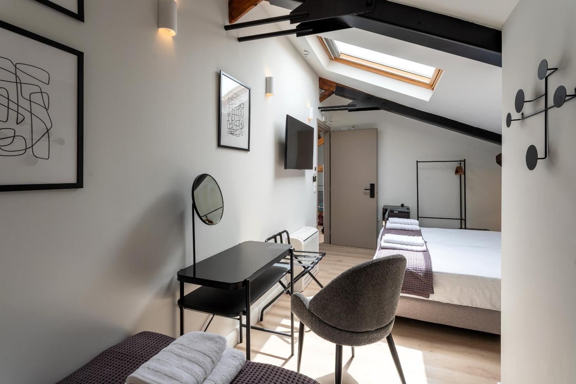Hostel Issa Lesvos Mytilíni Exteriér fotografie