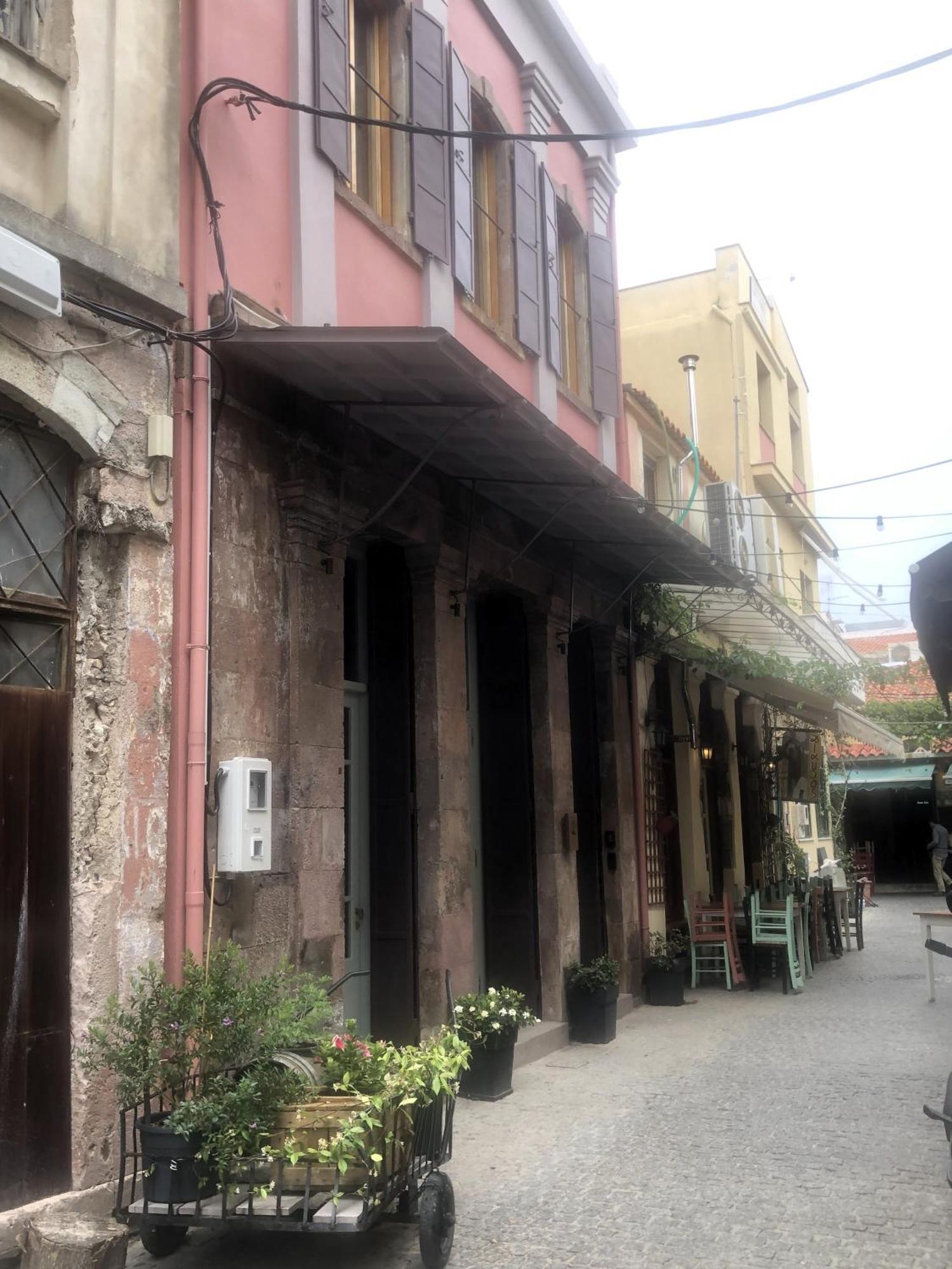 Hostel Issa Lesvos Mytilíni Exteriér fotografie