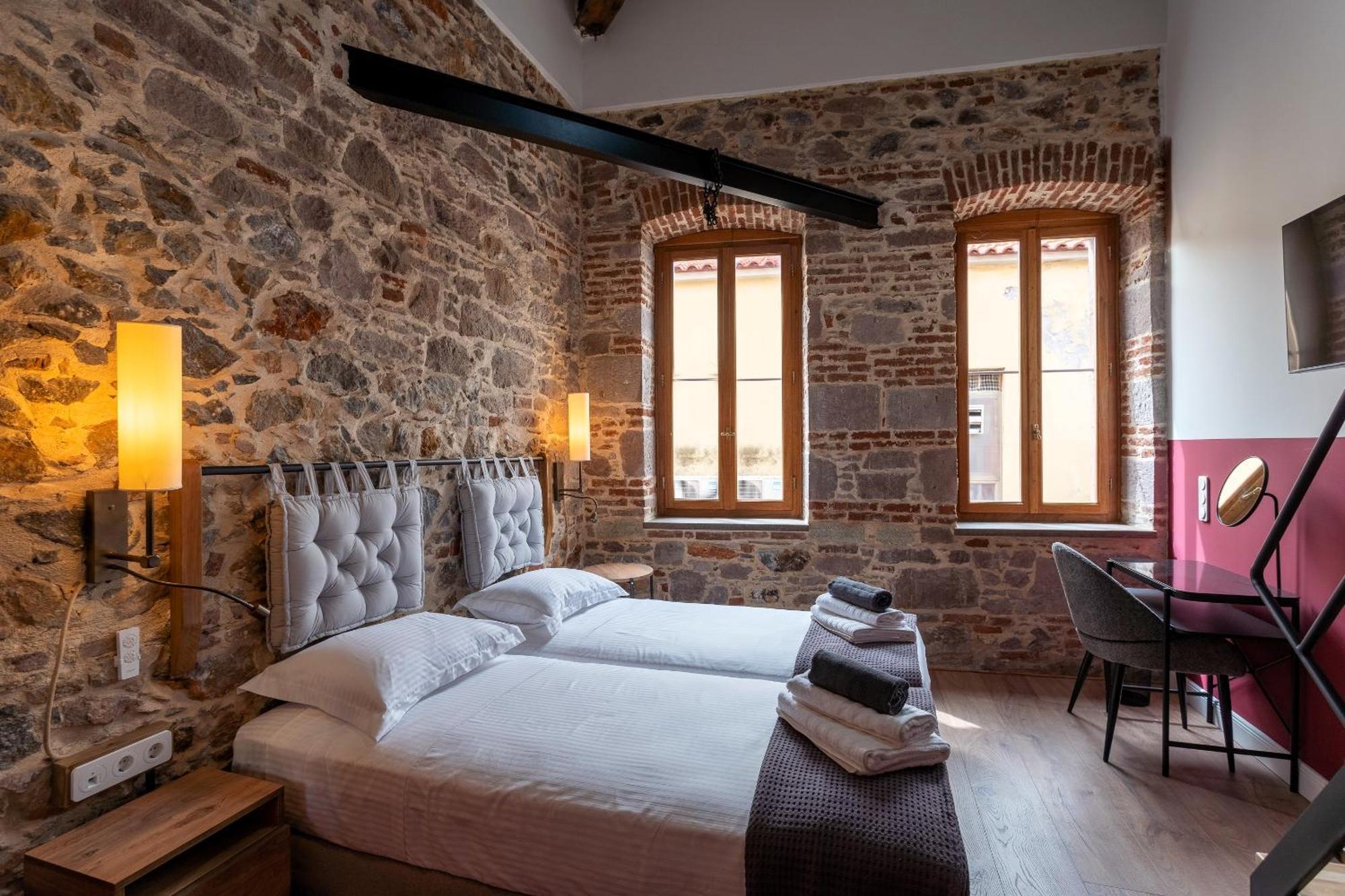 Hostel Issa Lesvos Mytilíni Exteriér fotografie