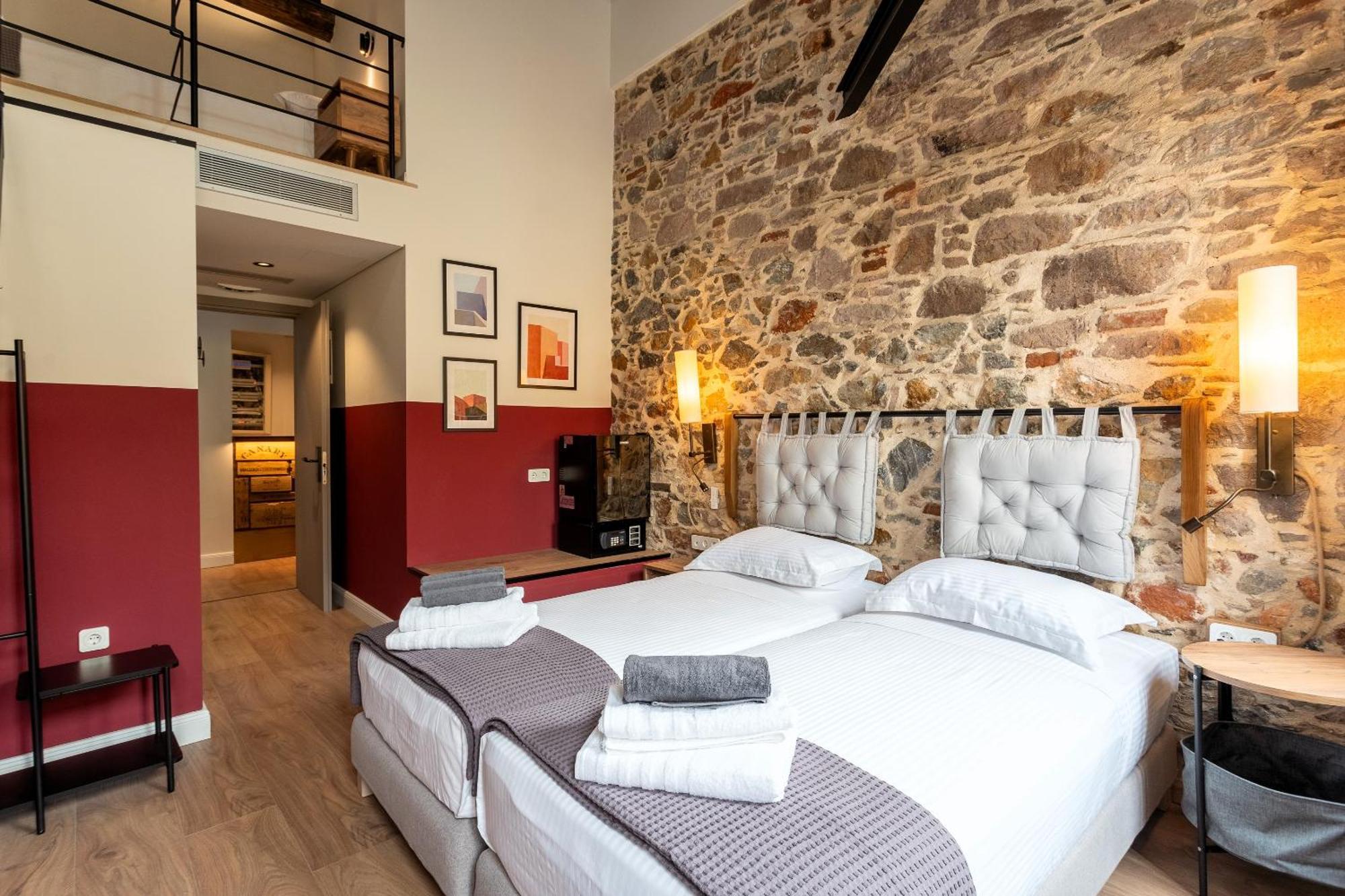 Hostel Issa Lesvos Mytilíni Exteriér fotografie