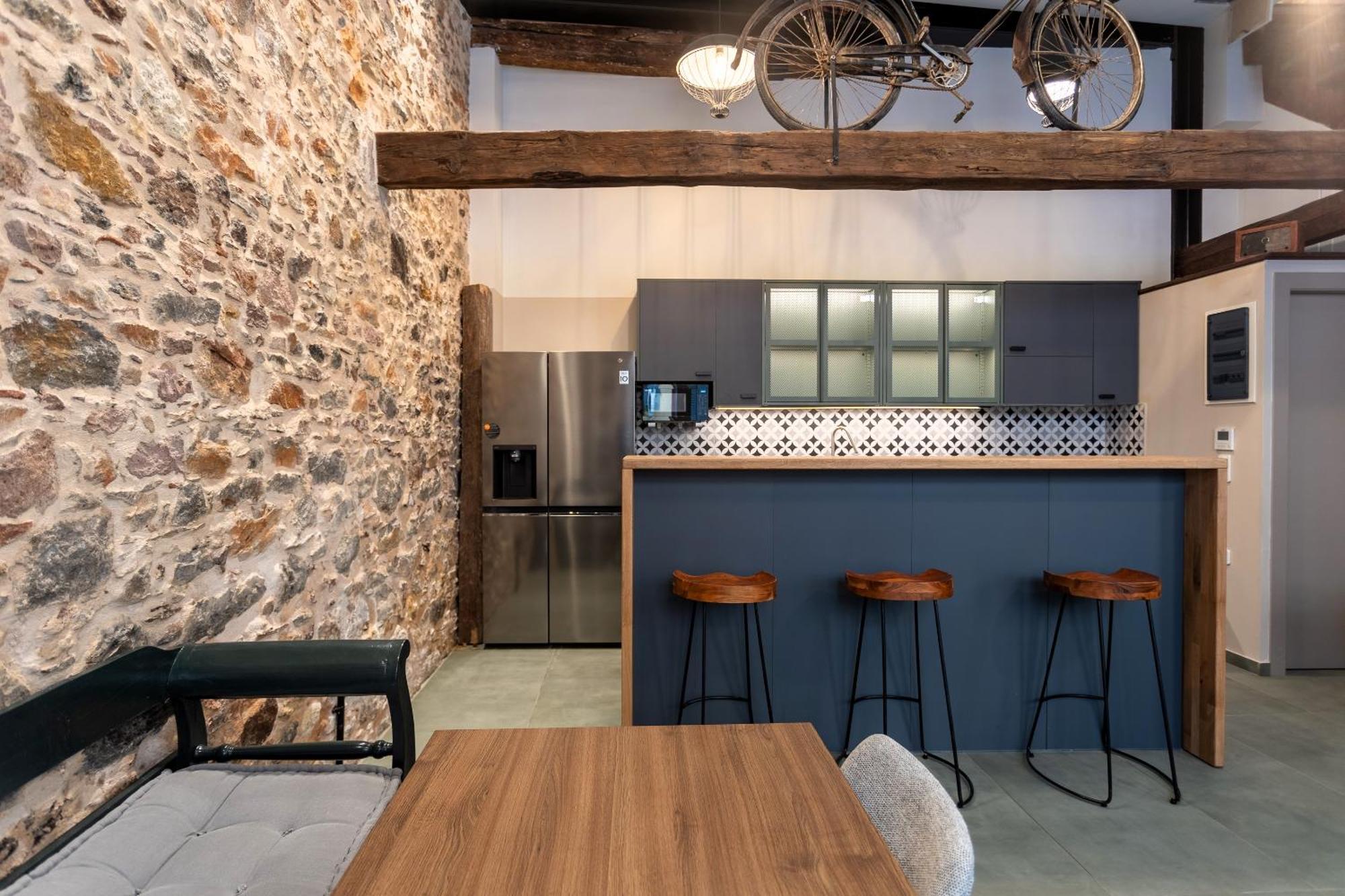 Hostel Issa Lesvos Mytilíni Exteriér fotografie