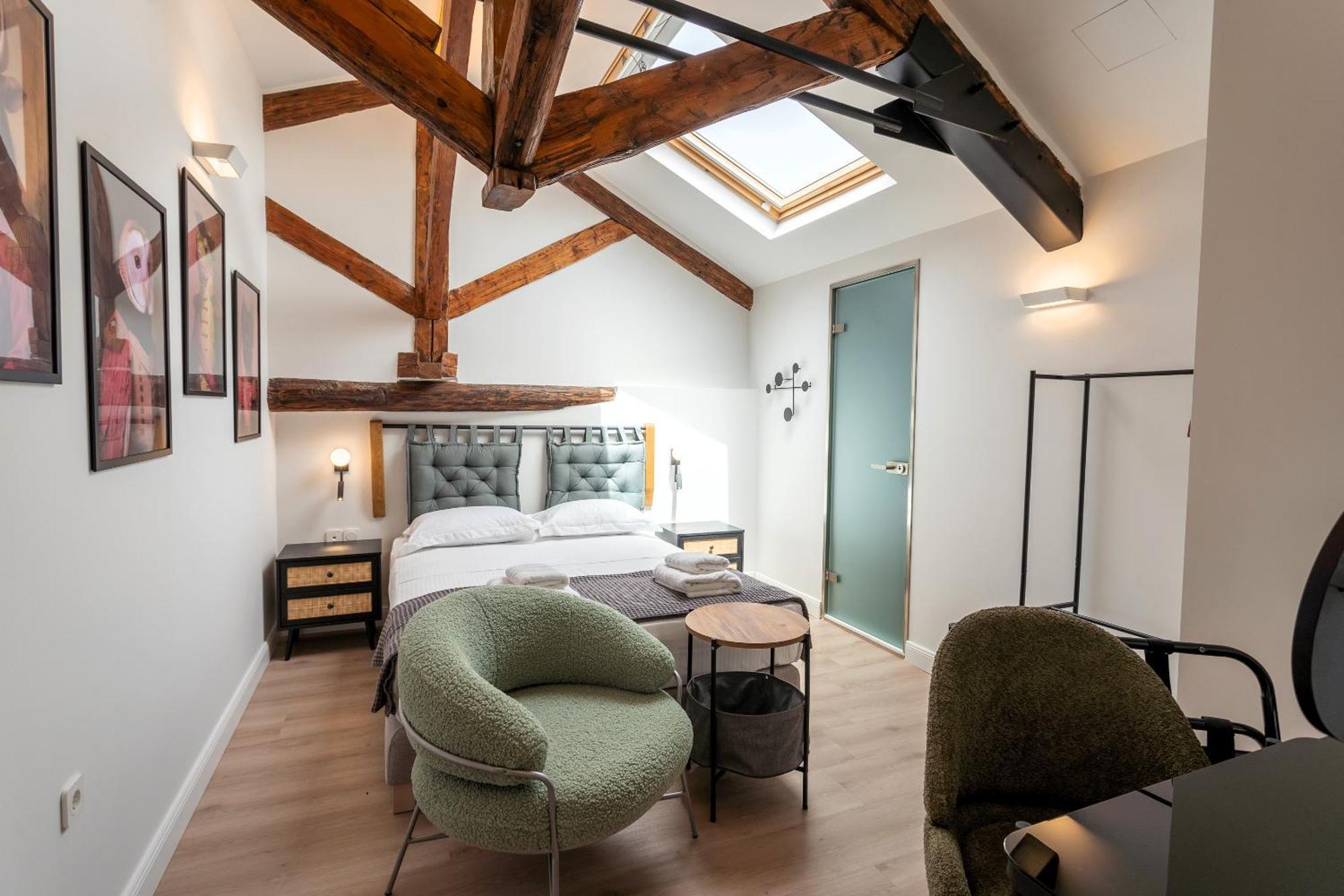 Hostel Issa Lesvos Mytilíni Exteriér fotografie
